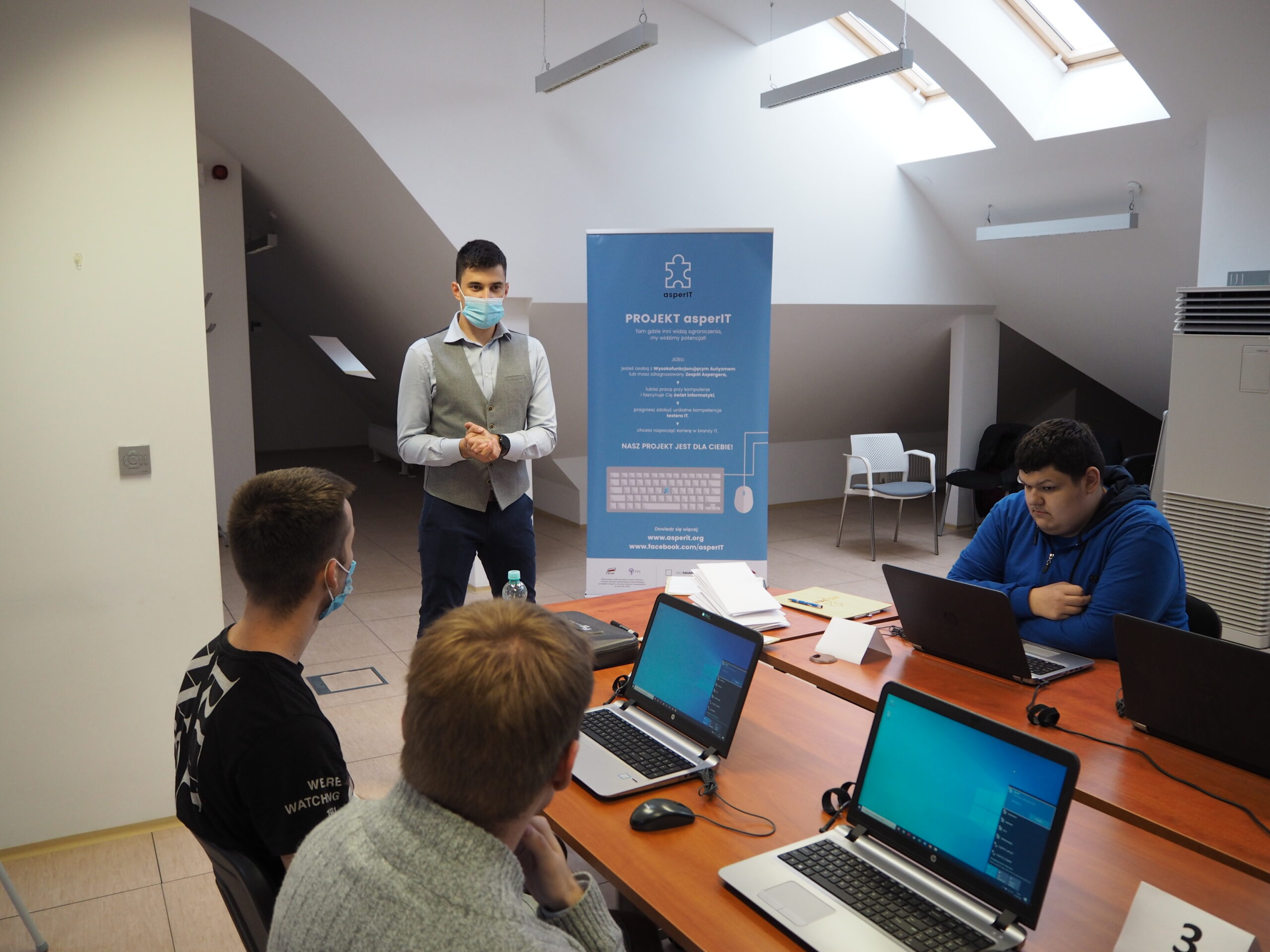 asperIT in Poznan completes the IT testing and recruitment process.